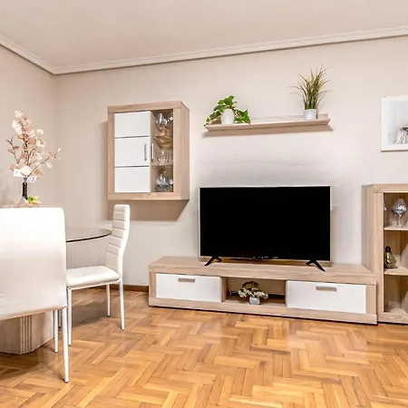 Stunning Apartment In Gijon With Wifi Exterior photo