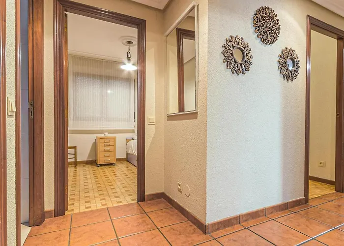 Stunning Apartment In Gijon With Wifi